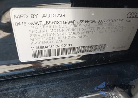 2019 Audi A8 L 55 z USA, uszkodzony, nr VIN WAU8DAF81KN020139